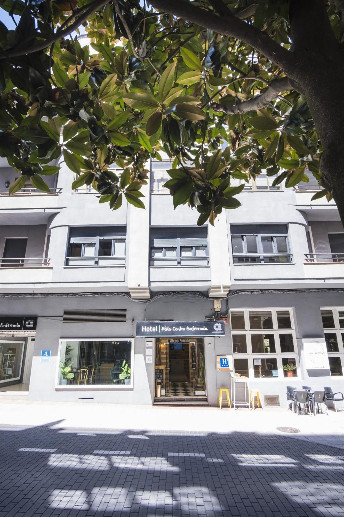 Hotel Alda Centro Ponferrada Kültér fotó