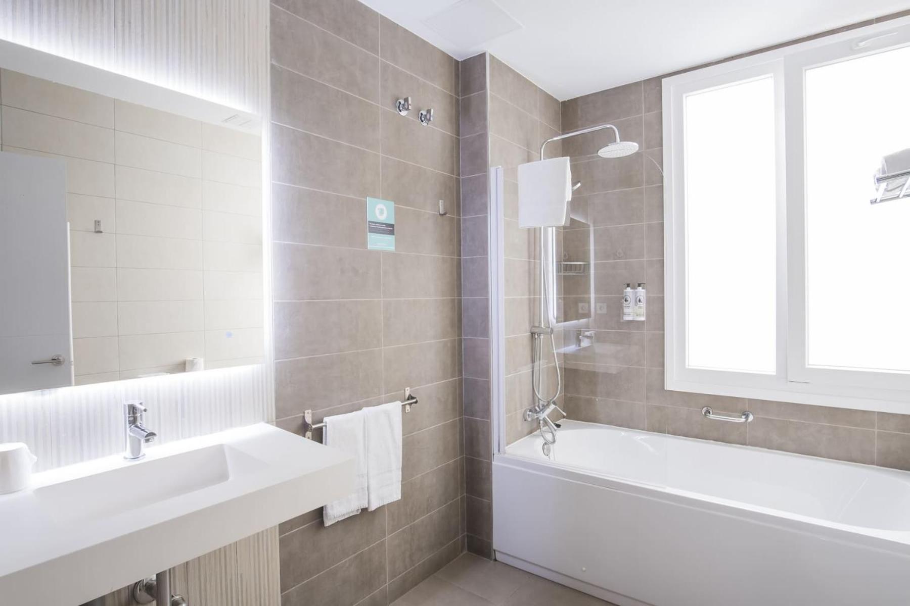 Hotel Alda Centro Ponferrada Kültér fotó