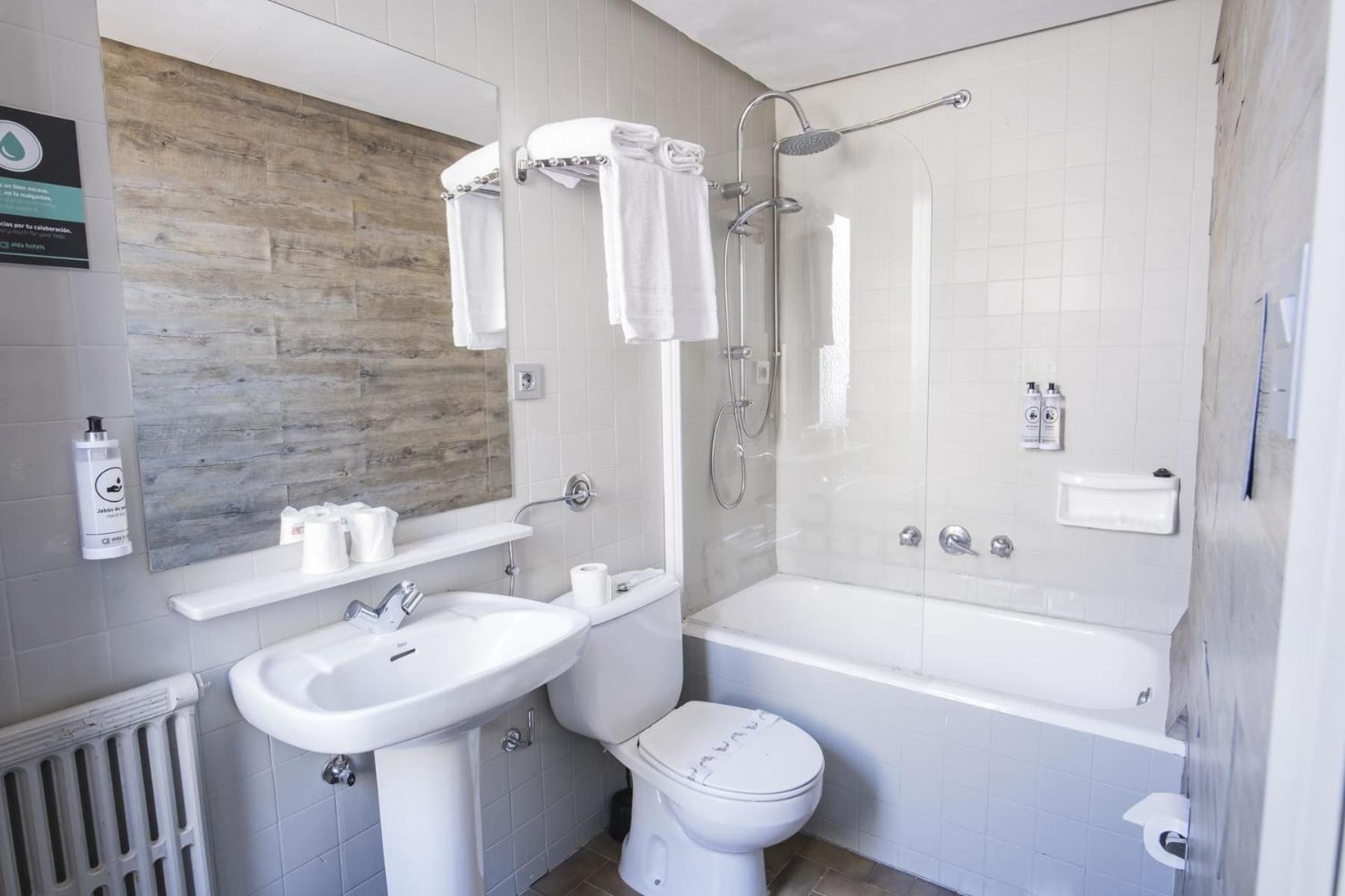 Hotel Alda Centro Ponferrada Kültér fotó